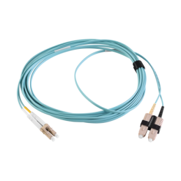 Jumper de Fibra Optica Multimodo 50/125 XGLO OM3 LC-SC Duplex OFNR Aqua 1 Metro