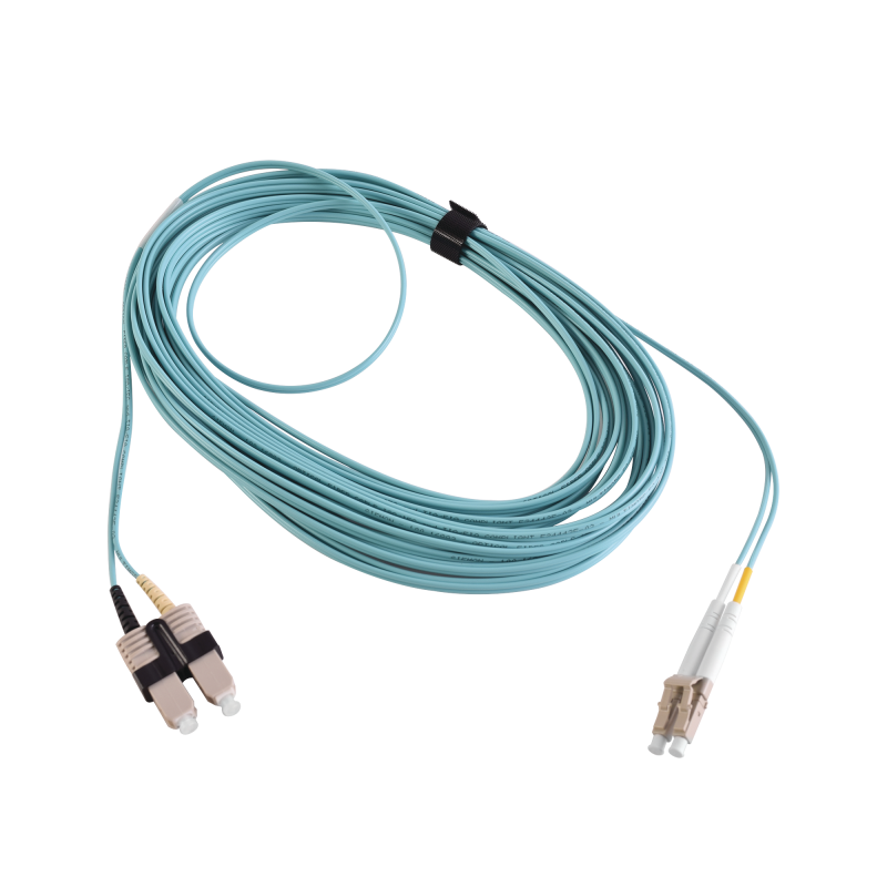 Jumper de Fibra Optica Multimodo 50/125 XGLO OM3 LC-SC Duplex OFNR Aqua 10 Metros