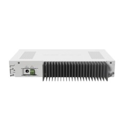 Cloud Core Router 2004-16G-2S+PC, con enfriamiento pasivo