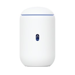 Consola UniFi Dream Router WiFi 6 4 Ptos. LAN Gigabit los cuales 2 son POE 802.3af. Pantalla LCD